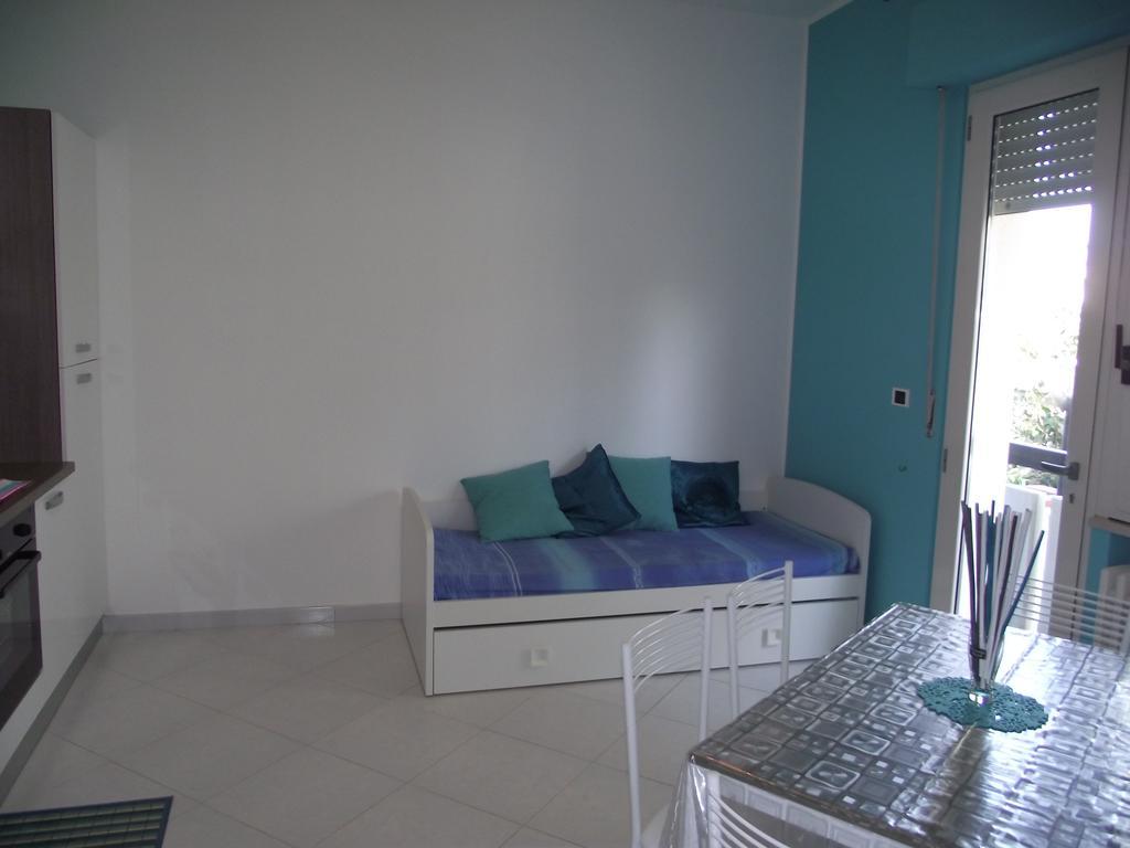 Mediterranea Sea House Montesilvano Marina Pokoj fotografie